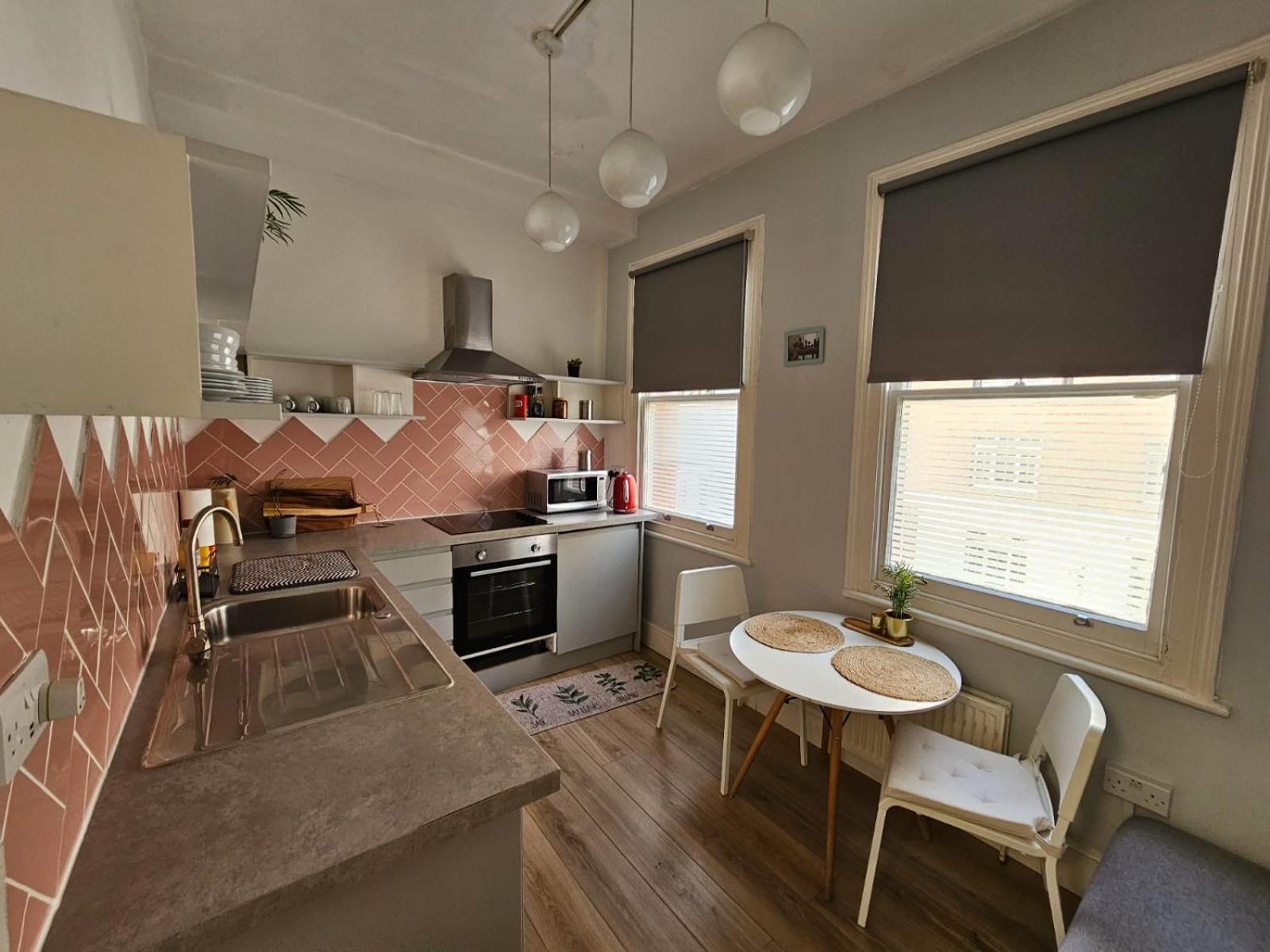 Beautiful And Spacious Flat Londres Exterior foto